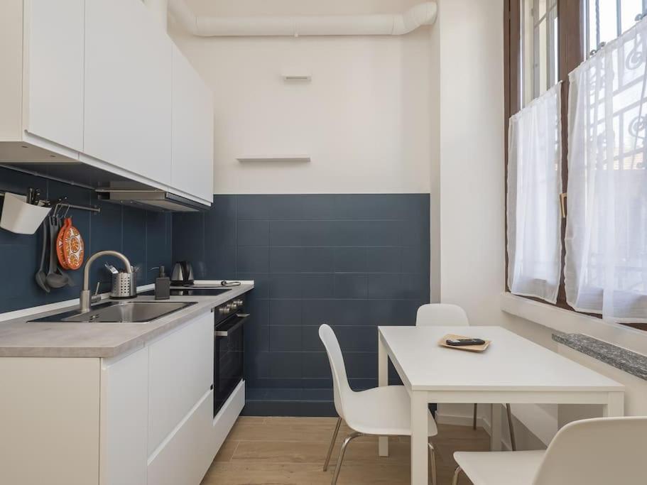 Apartamento Youhosty - Accademia 53 Quinto Milán Exterior foto