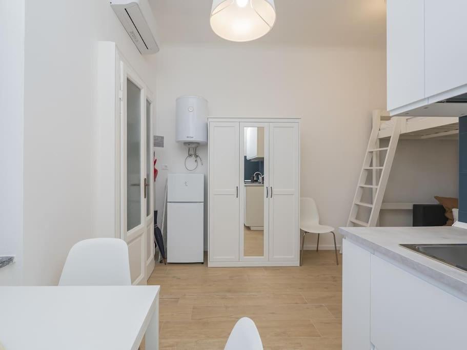Apartamento Youhosty - Accademia 53 Quinto Milán Exterior foto